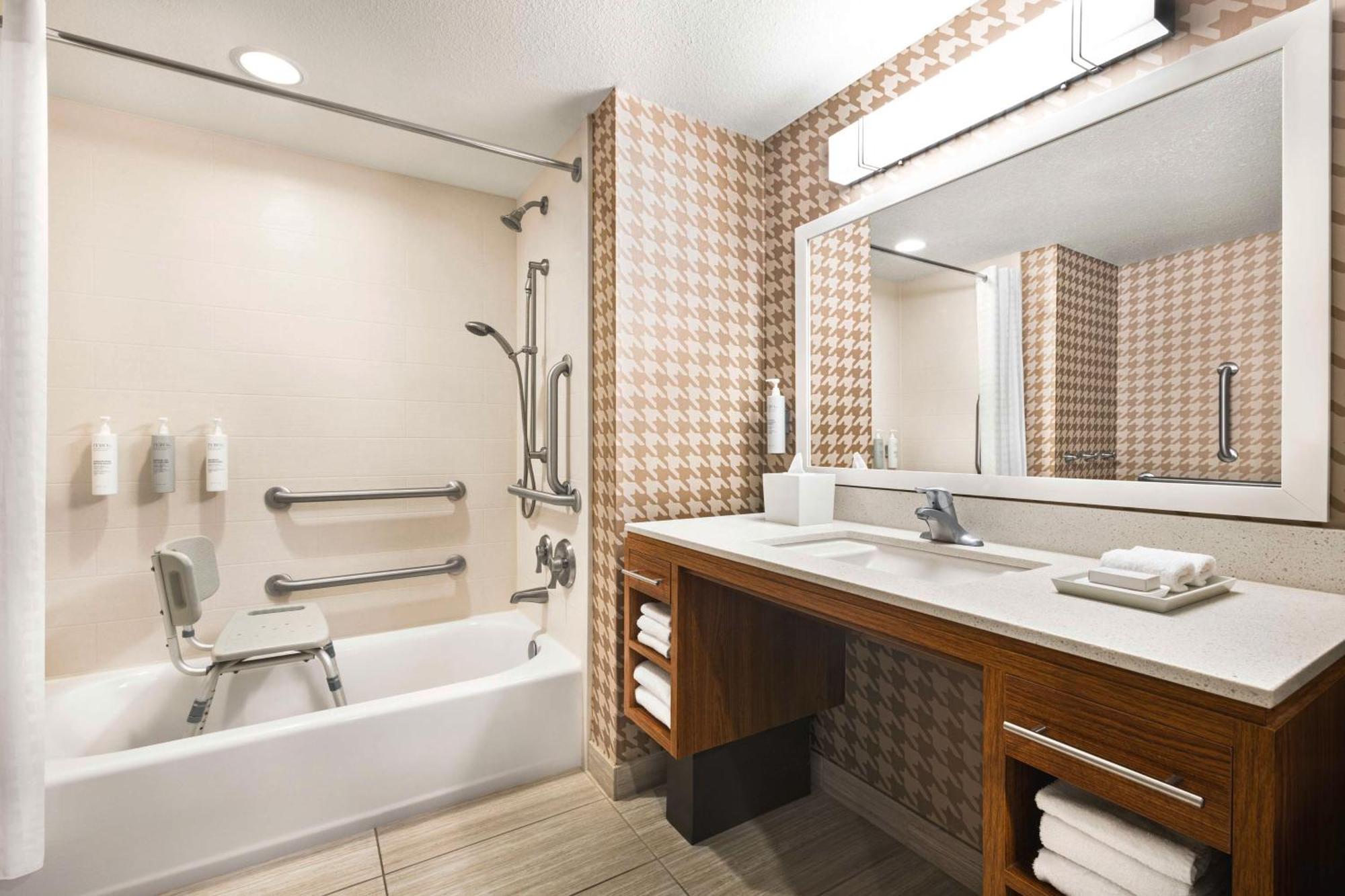 Home2 Suites By Hilton Denver West / Federal Center Lakewood Exterior photo